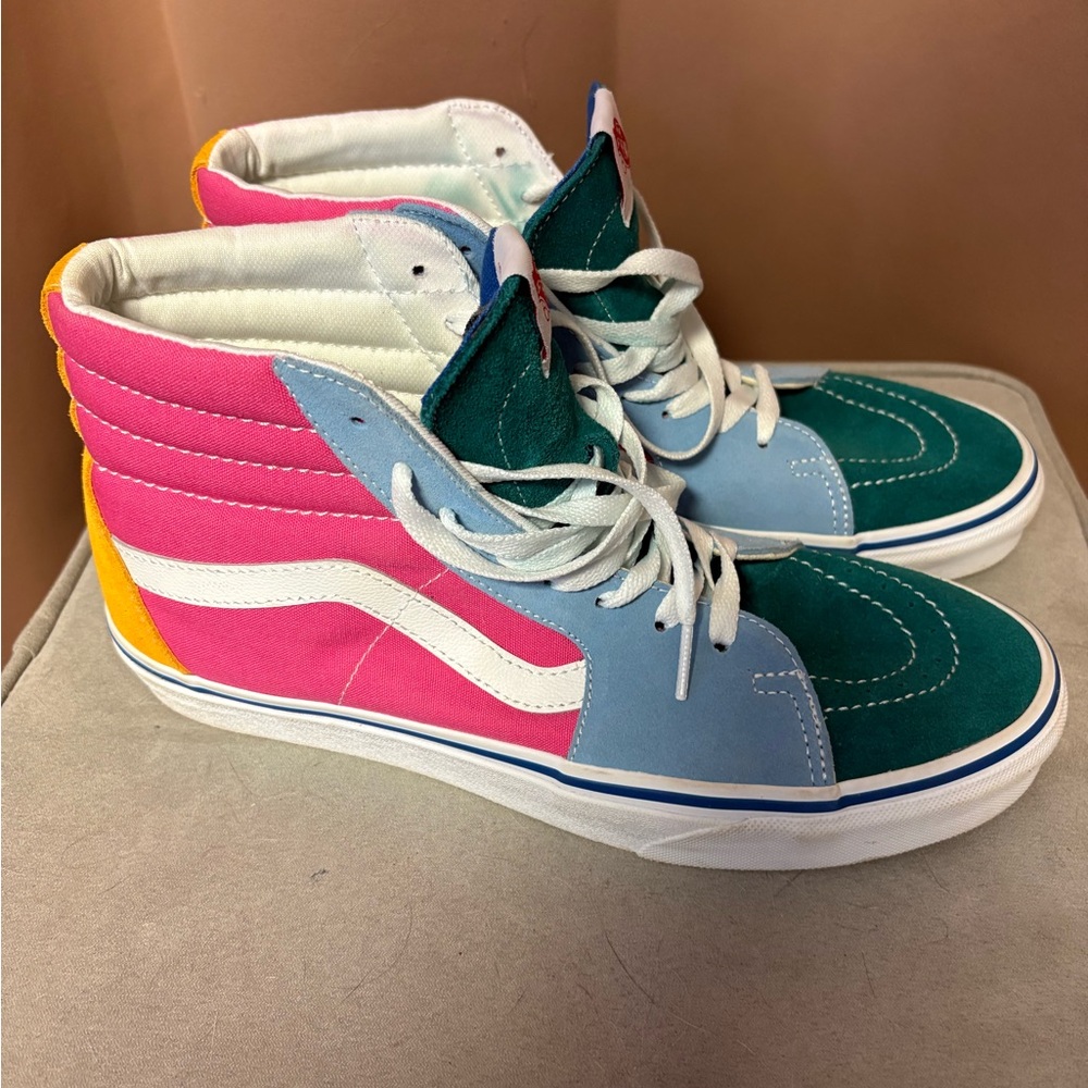 VANS Sk8- High Top Multi-Color Skate Shoes Size Men's 9.5/ Women’s 11
